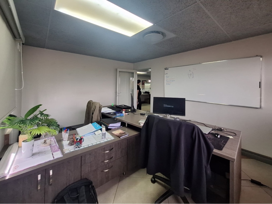 To Let commercial Property for Rent in Melodie North West